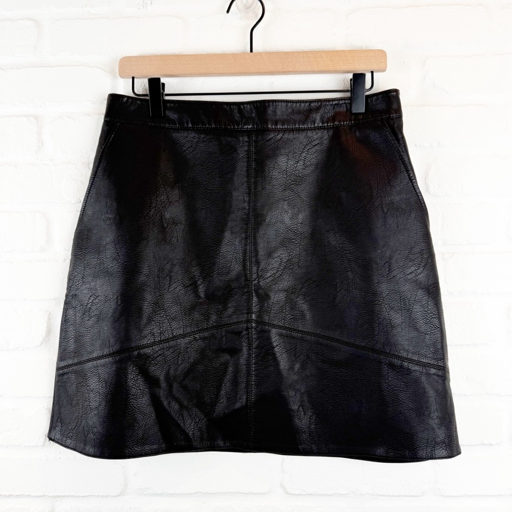 zara basic faux leather skirt L